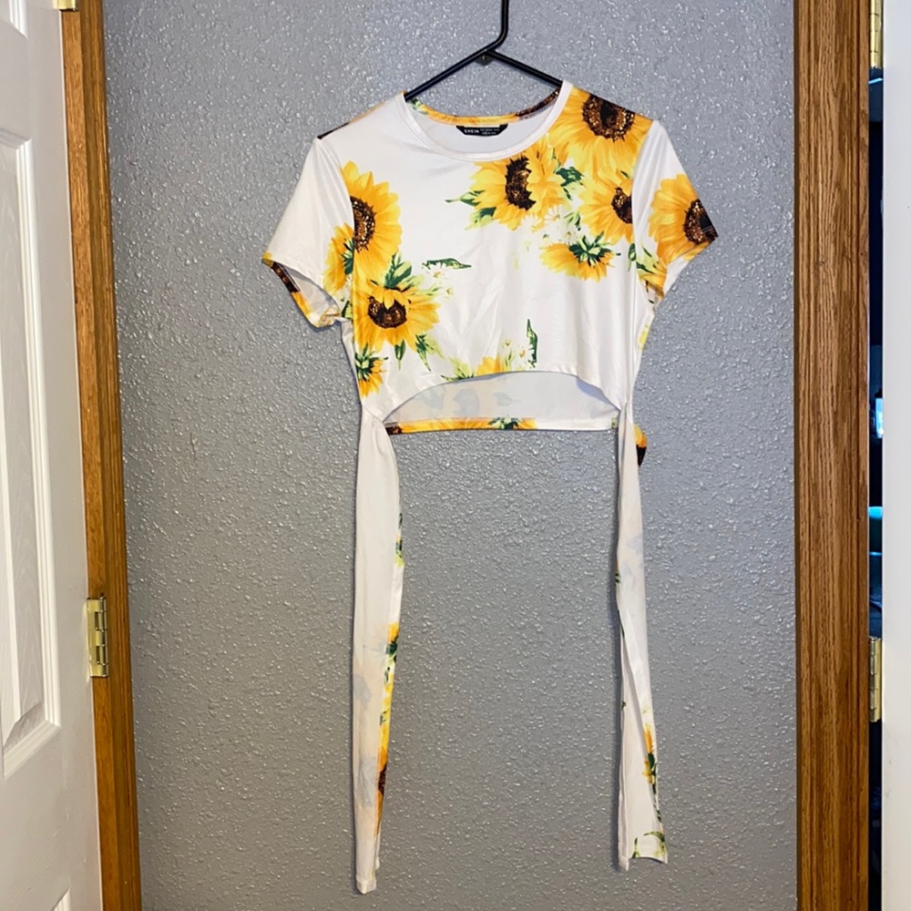 Never worn.